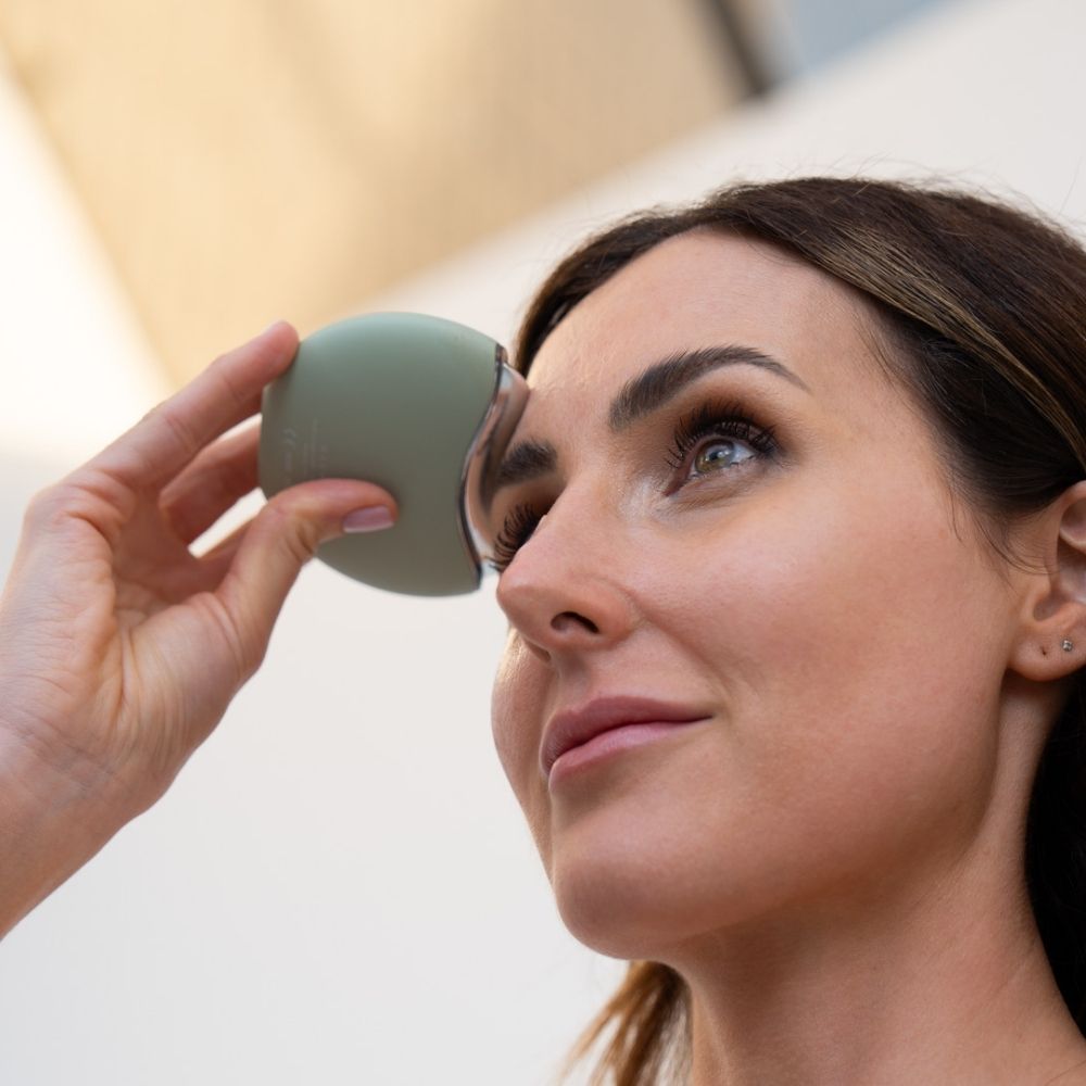 Haumea RF Supersculpt Pro radiofrequency facial lifting and sculpting device